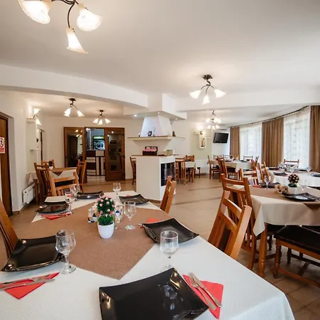 Pensiunea Floare De Colt Hotel Dragoslavele
