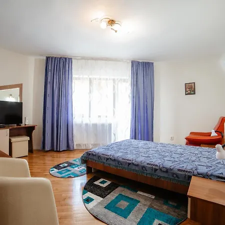 Pensiunea Floare De Colt 3* Dragoslavele